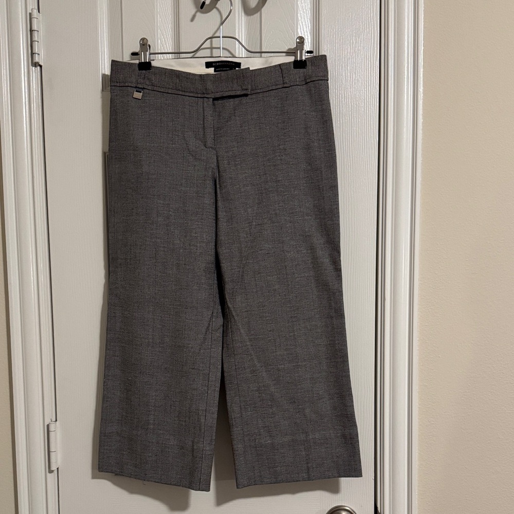 BCBGMaxAzria Black and White Patterned capri pants